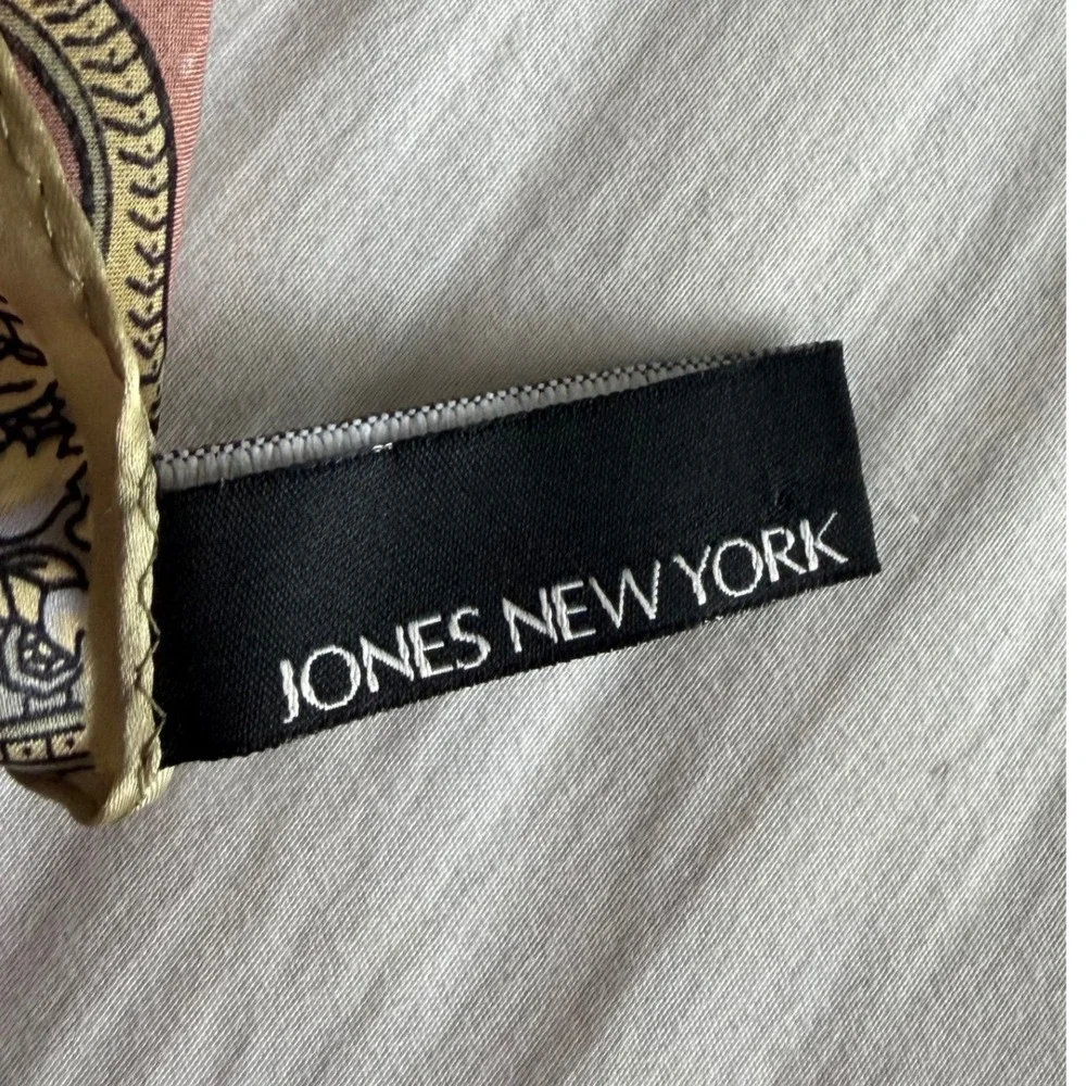 Jones New York 100% Silk Scarf Pink Olive Green Paisley Floral Boho Old Money
